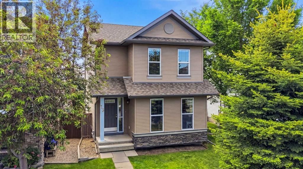 13 Drake Landing Way, Okotoks
