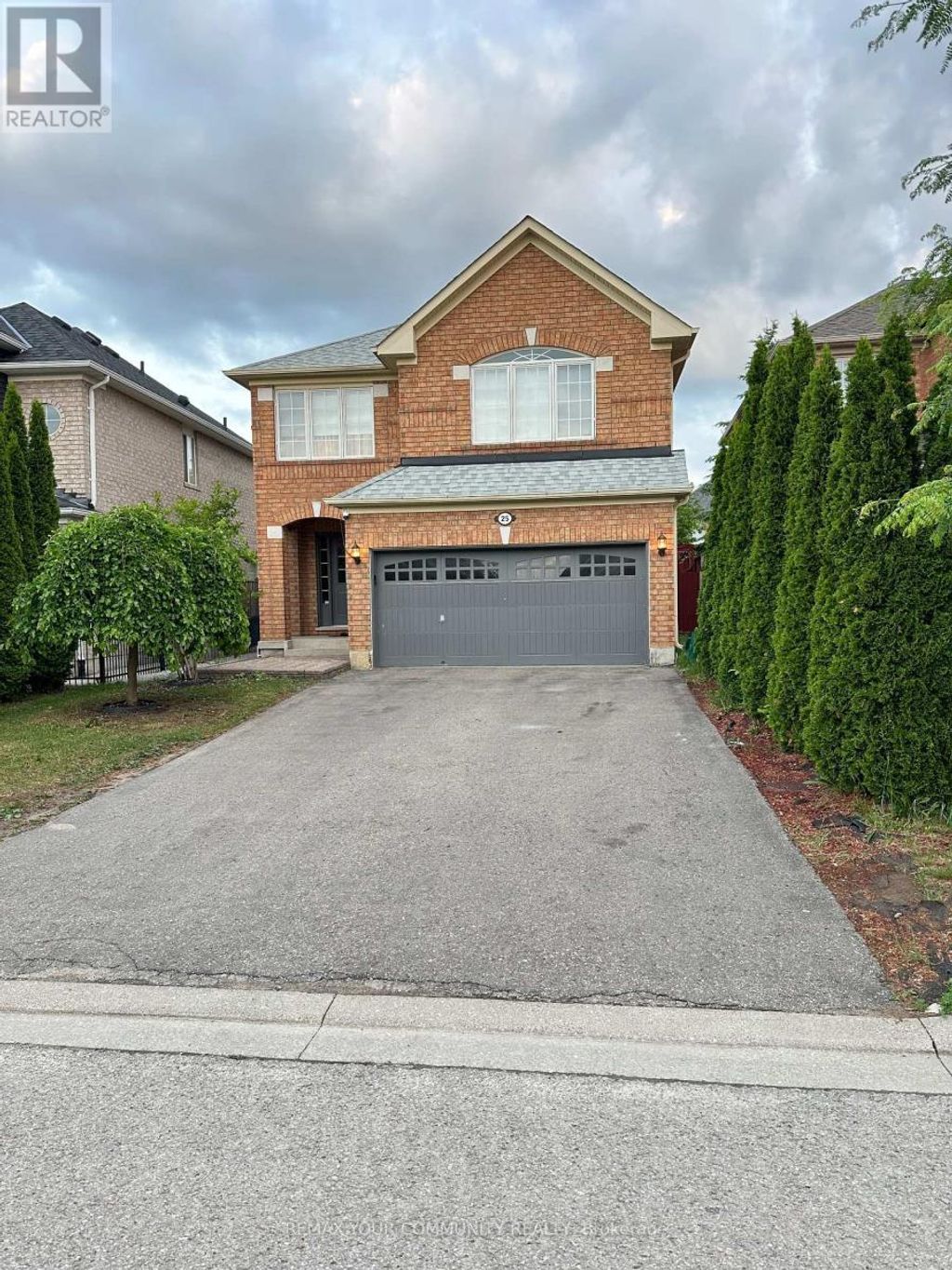 Bsmt - 25 Fitzwilliam Avenue, Richmond Hill (oak Ridges Lake Wilcox)