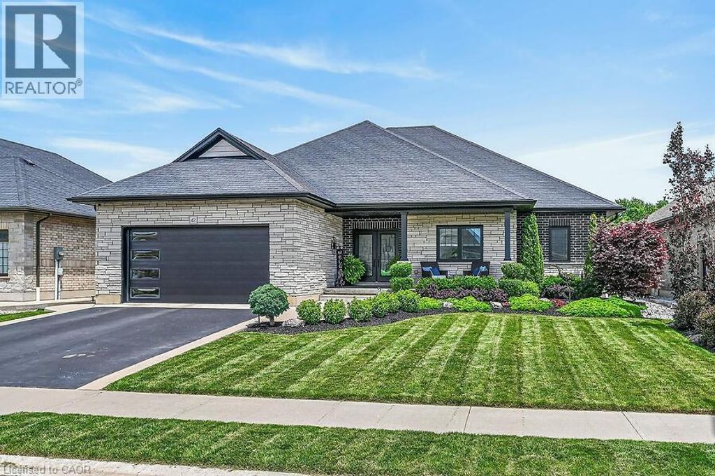 42 Bluenose Drive, Port Dover