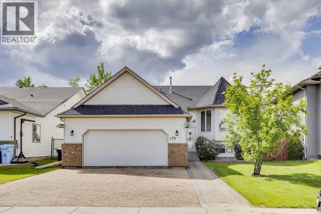 176 Burton Place, Fort Mcmurray