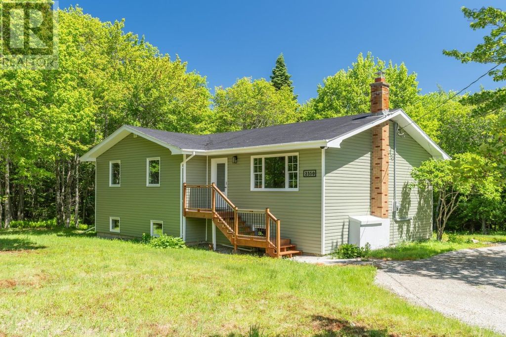 2350 Highway 1, Wellington