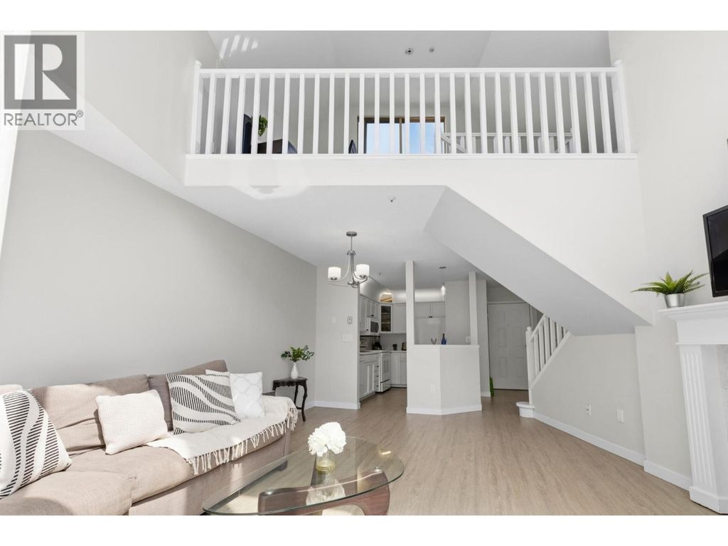 503 60 Richmond Street, New Westminster