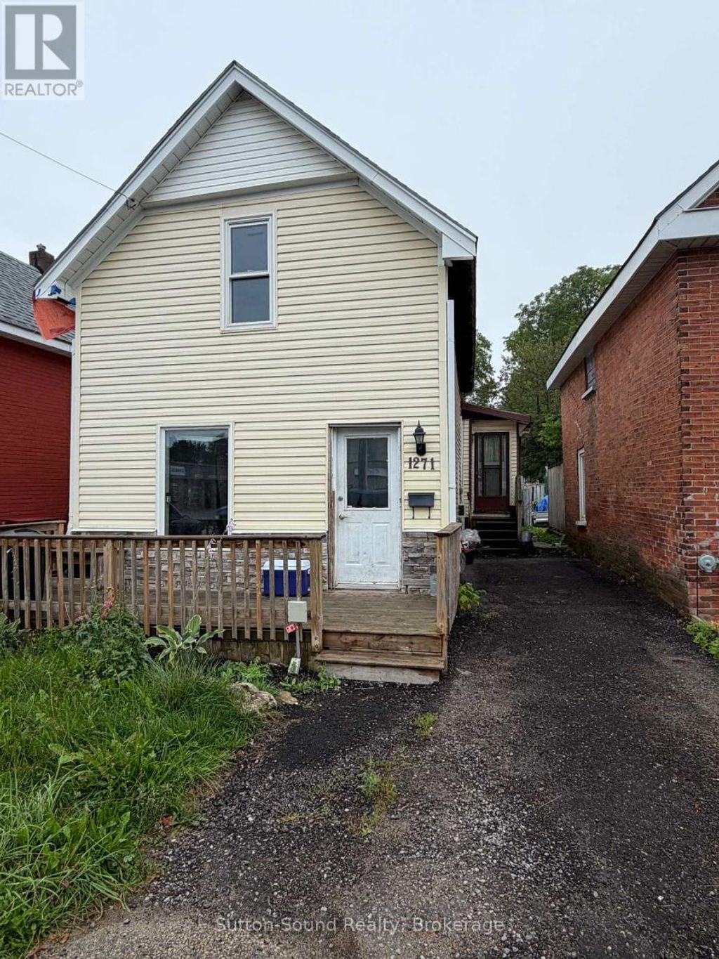 1271 2nd Avenue E, Owen Sound
