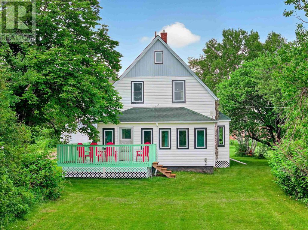 520 North Lake Harbour Road, Lakeville