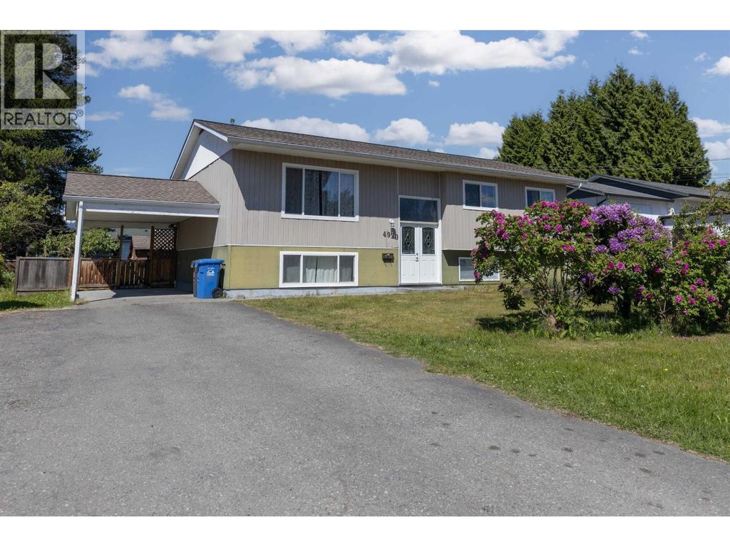 4920 Lazelle Avenue, Terrace