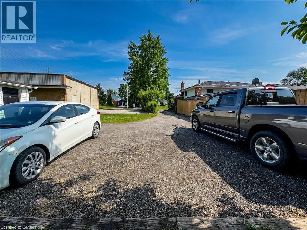 598 Mapledale Avenue Unit# Upper, London