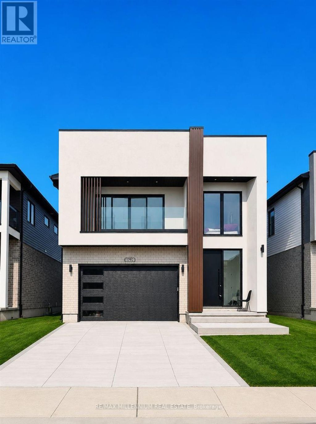 2595 Bateman Trail, London South (south W)