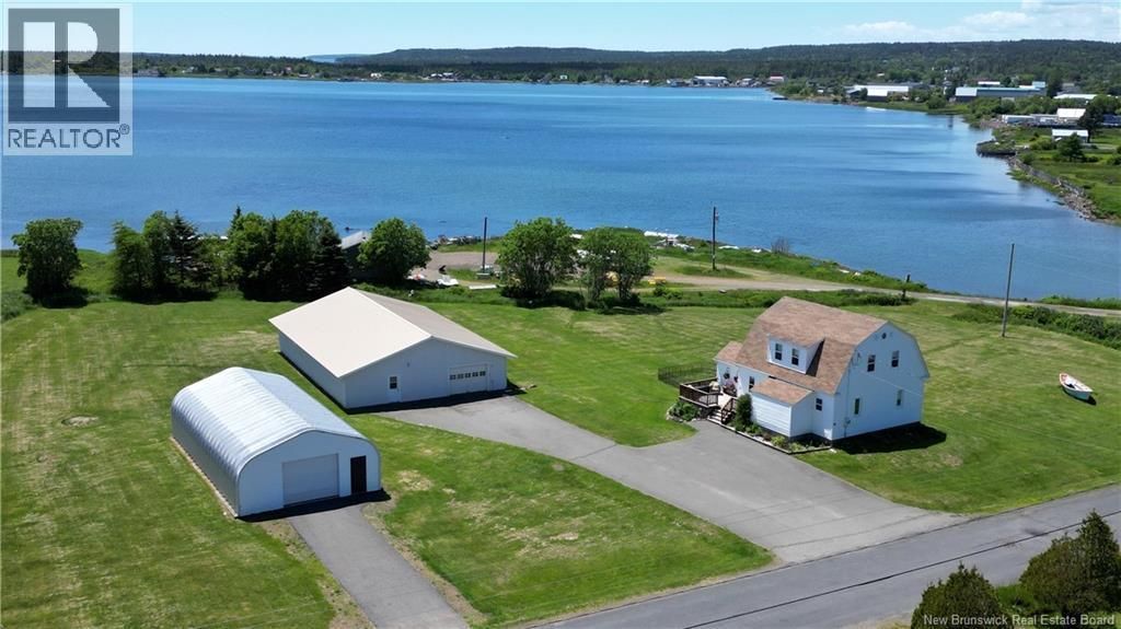 14 Thoroughfare Road, Grand Manan