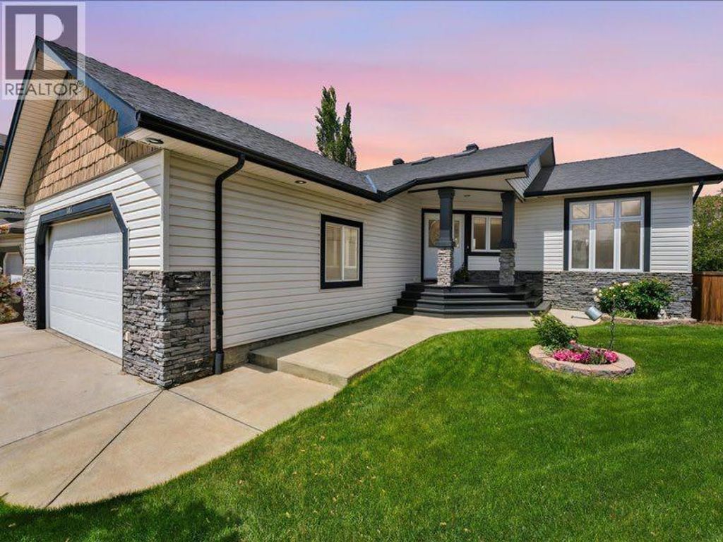 147 Cove Place, Chestermere