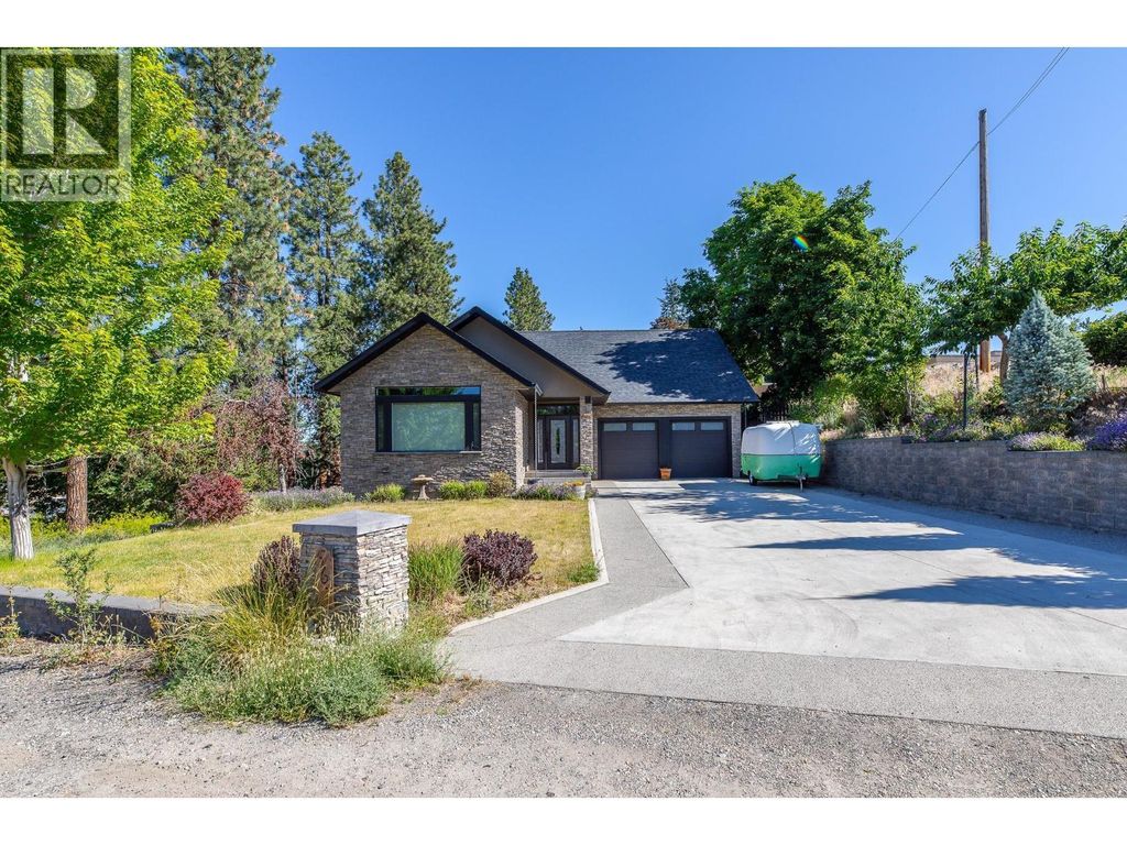 567 Pineview Road, Penticton