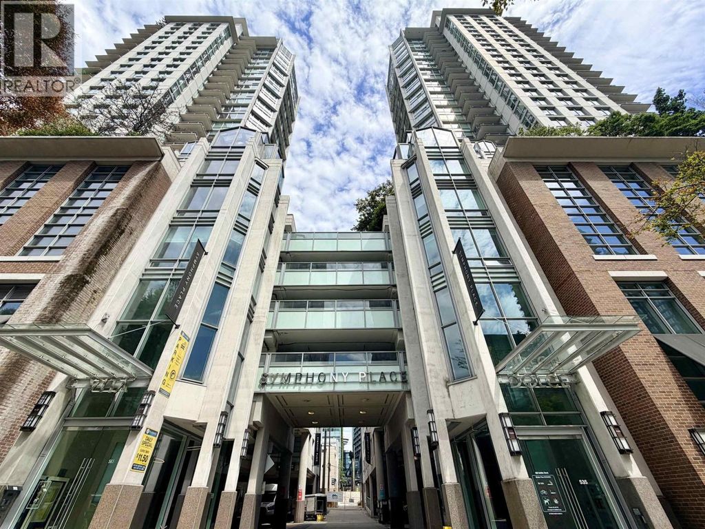 2006 535 Smithe Street, Vancouver