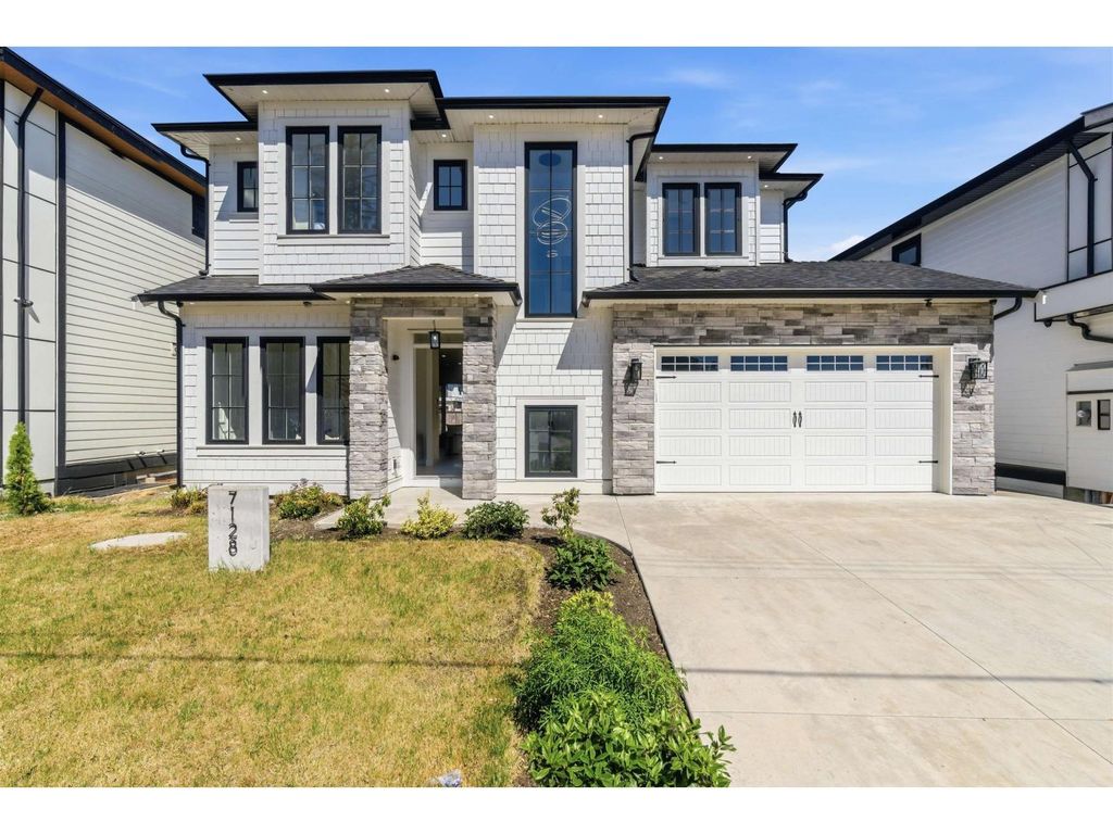 7128 204 Street, Langley