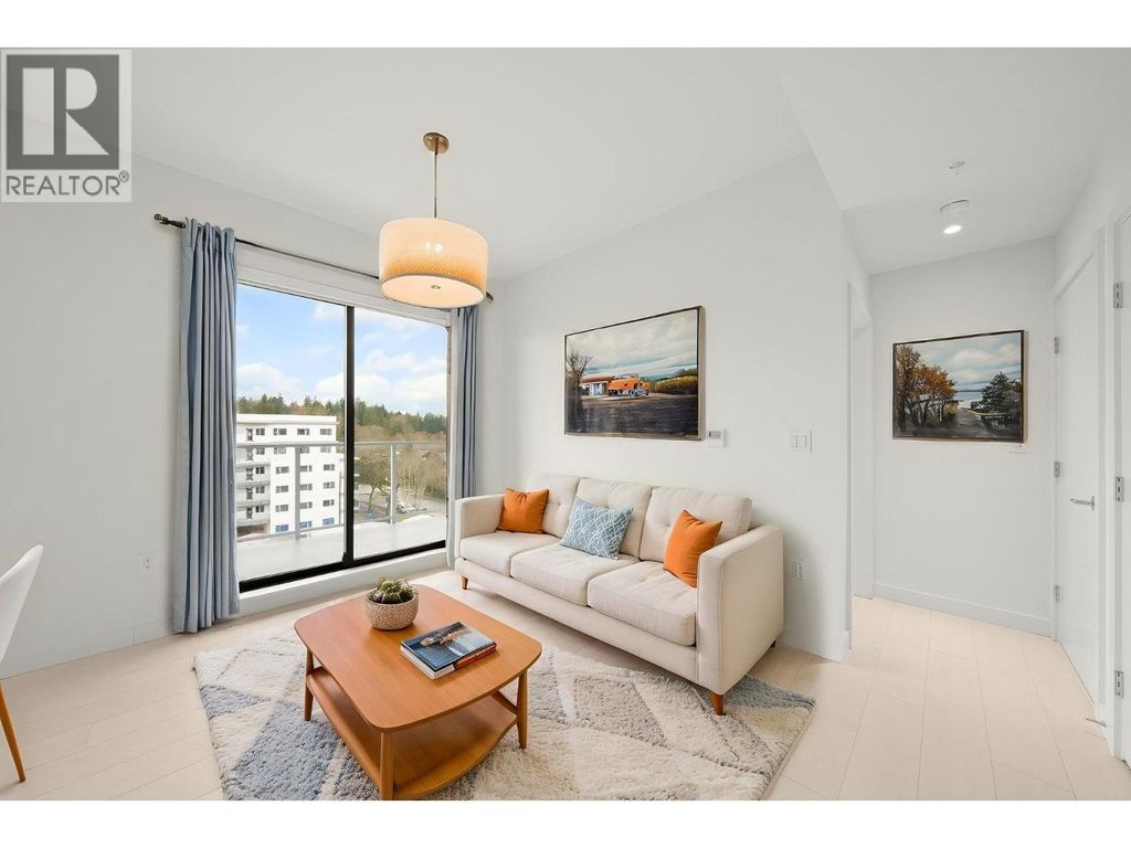 605 4928 Quebec Street, Vancouver