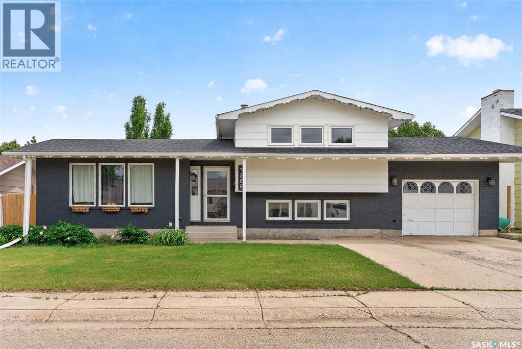 1266 Maybery Crescent, Moose Jaw