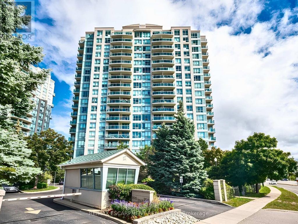 509 - 2545 Erin Centre Boulevard, Mississauga (central Erin Mills)
