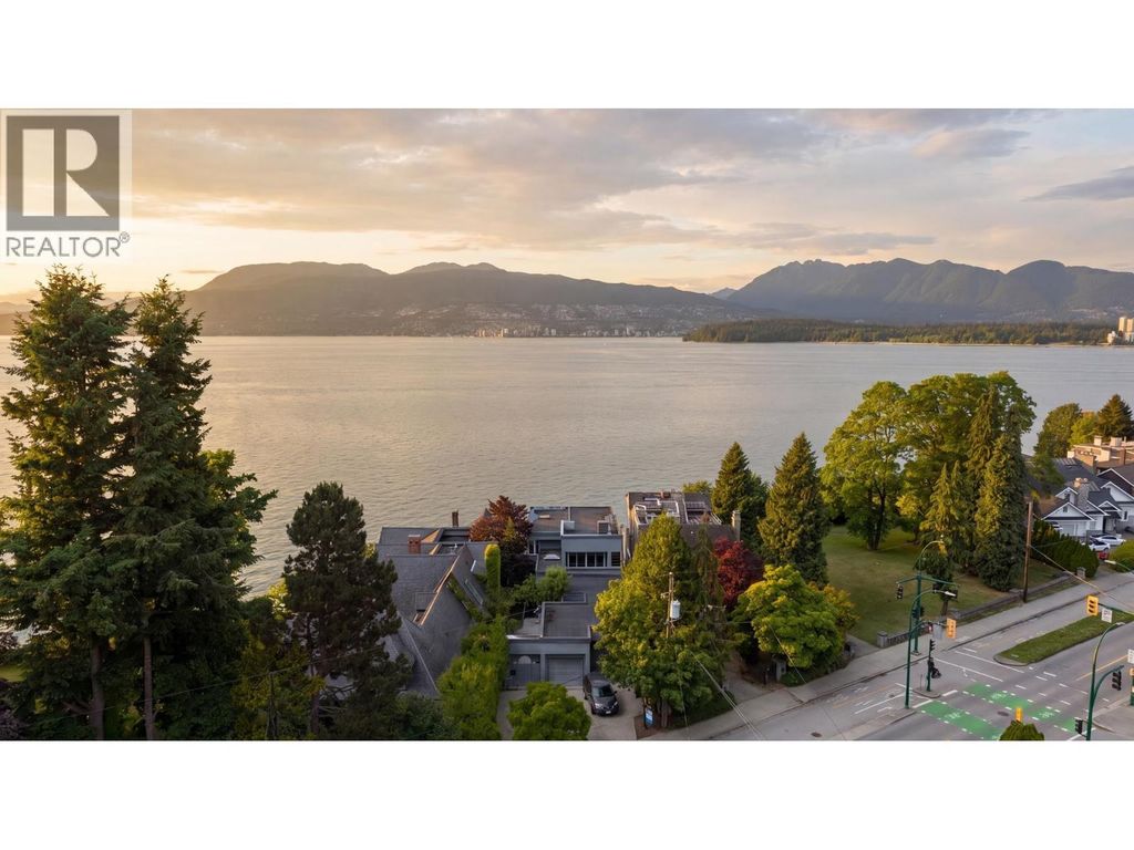 2711 Point Grey Road, Vancouver