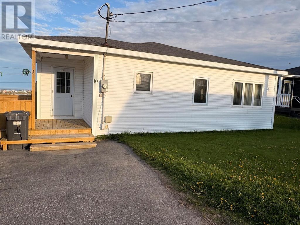 10 First Avenue, Port Aux Basques