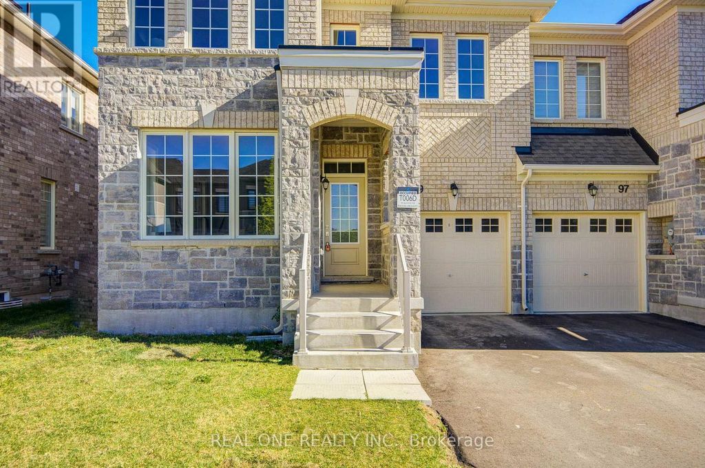 99 Kenneth Rogers Crescent, East Gwillimbury (queensville)