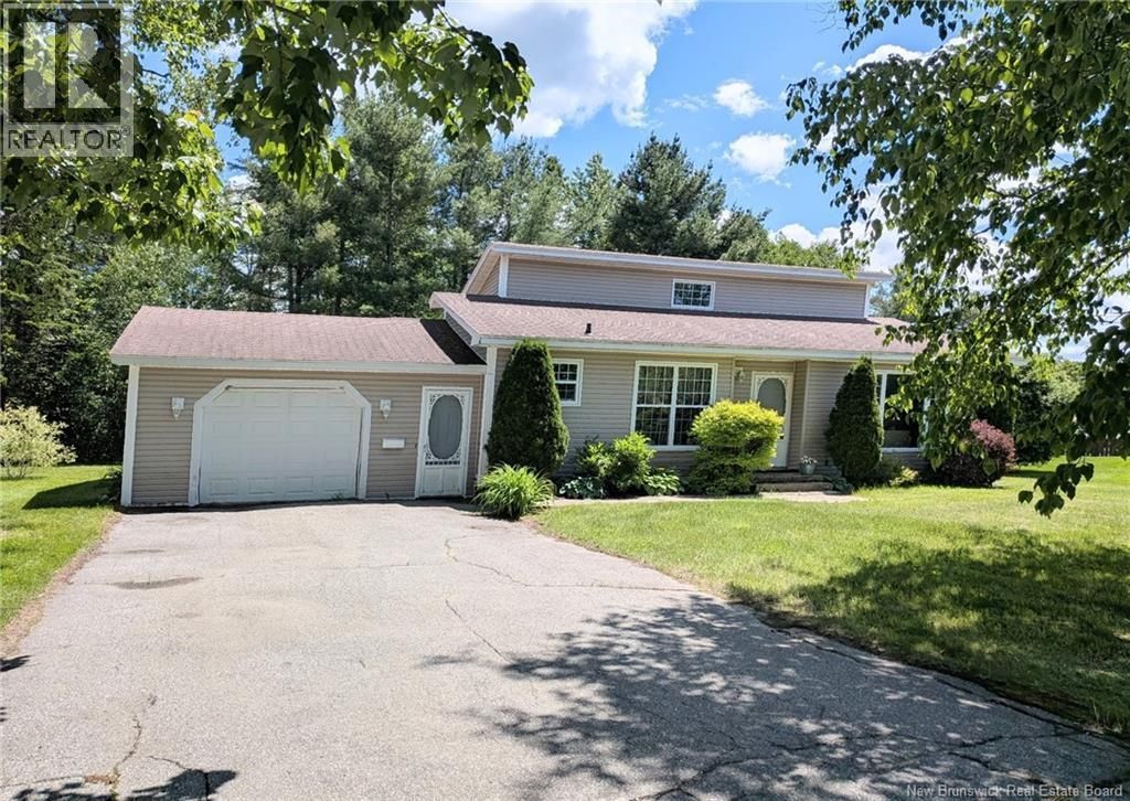 8 Fenton Street, Miramichi