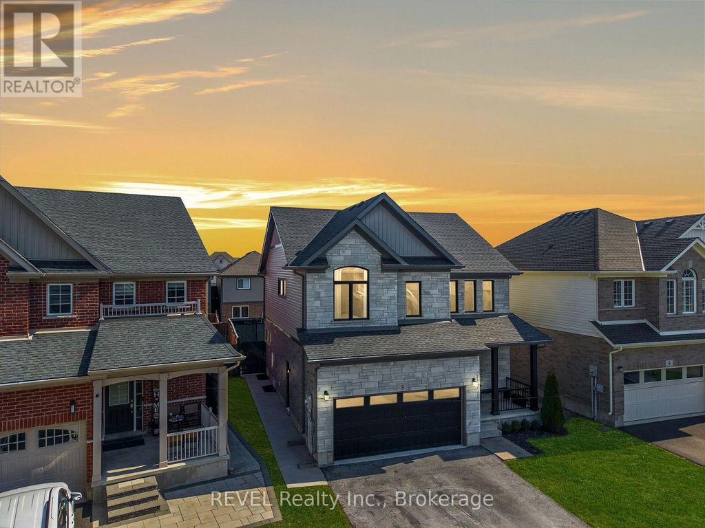 8 Elderberry Road, Thorold (confederation Heights)