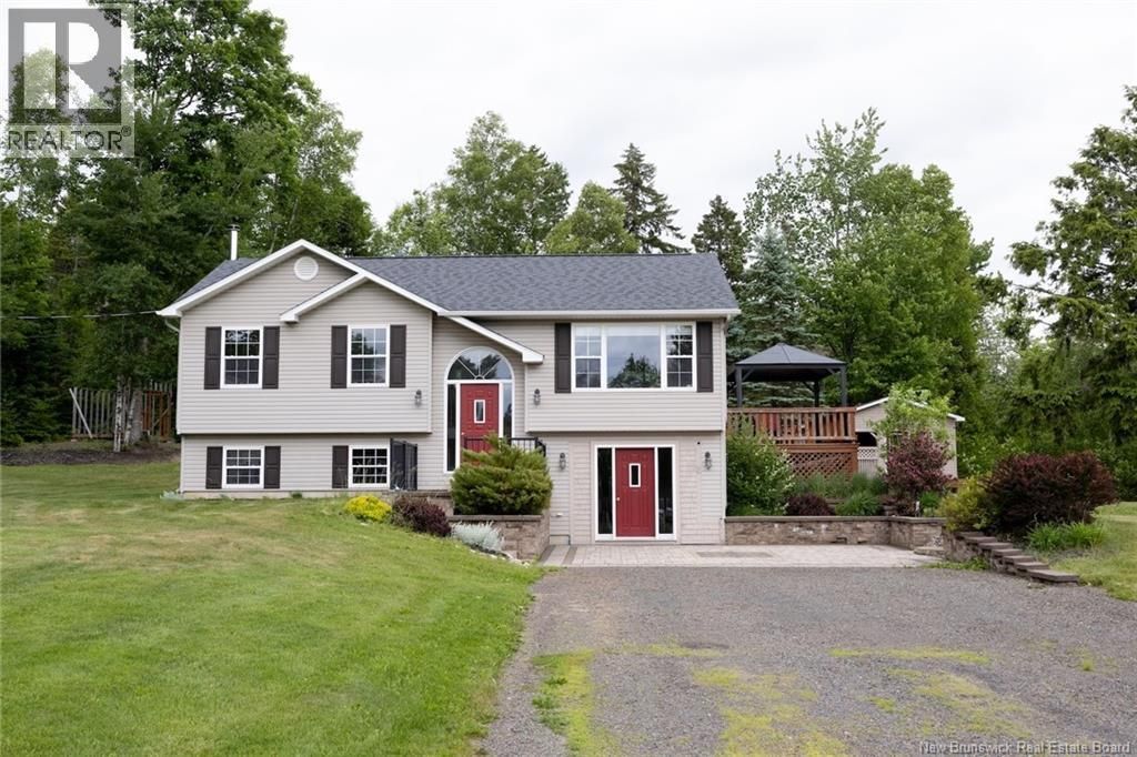 2 Christopher Crescent, Upper Kingsclear