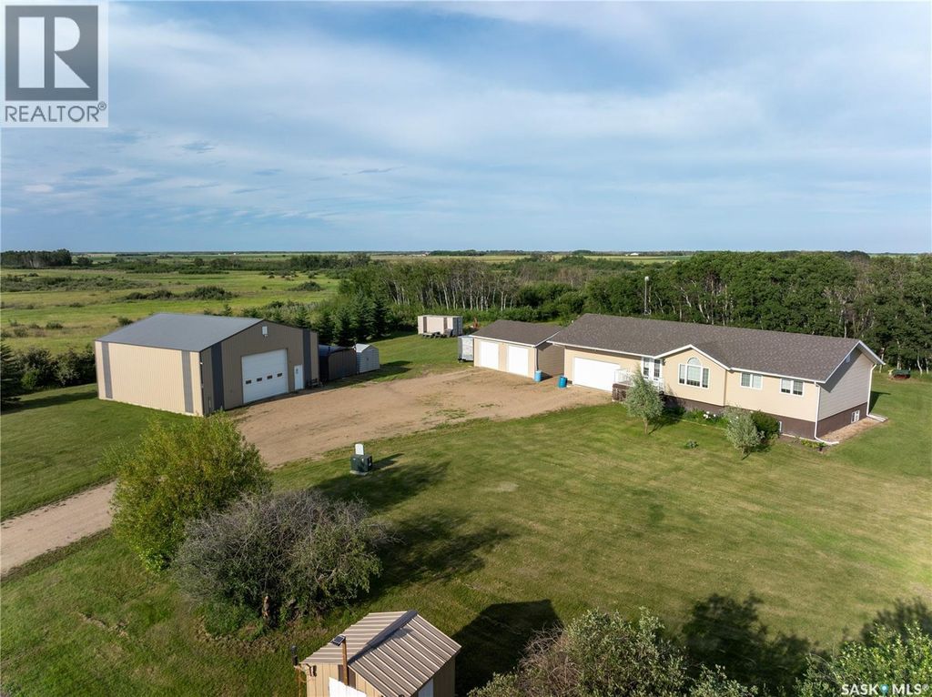 Bassingthwaite Acreage, Asquith