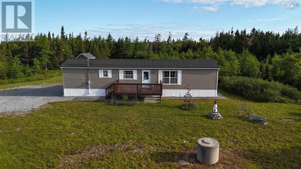 821 Highway 330, Centreville