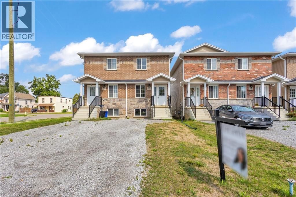 161 Grove Street, Simcoe