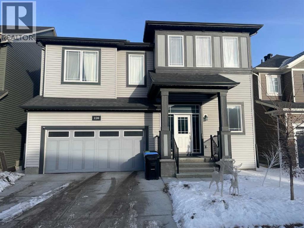 220 Carringham Road Nw, Calgary