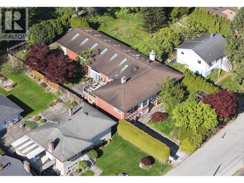 619 Harrison Avenue, Coquitlam