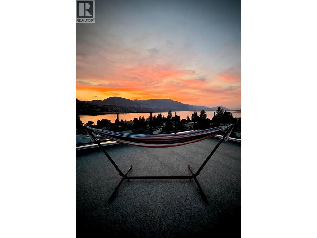 110 Eastside Road, Okanagan Falls