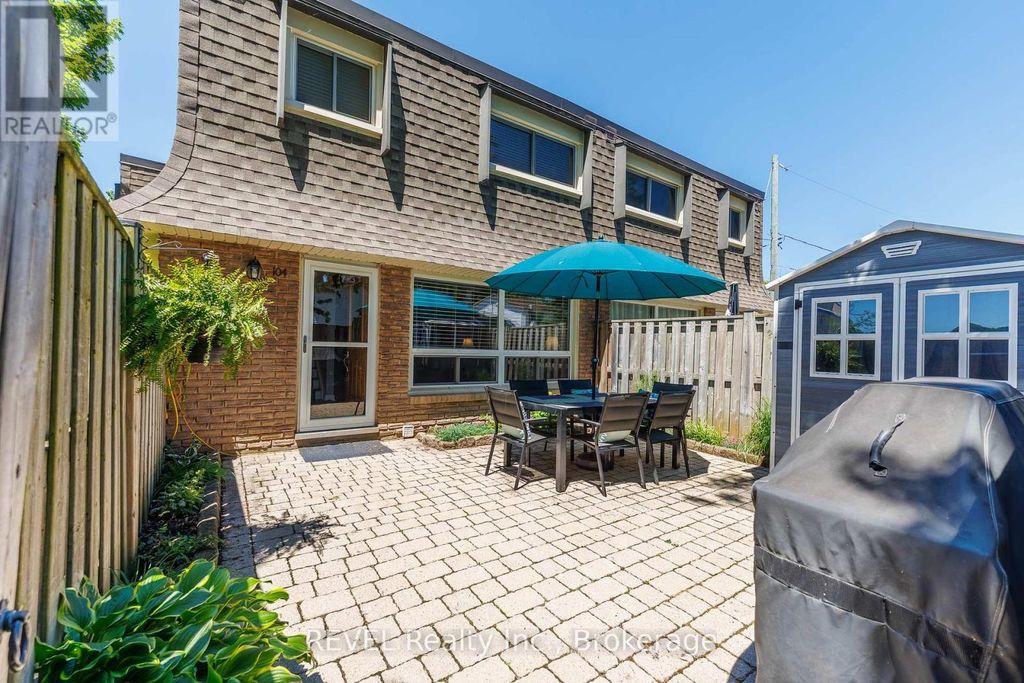 104 - 5 Woodlawn Court, Grimsby (grimsby Beach)