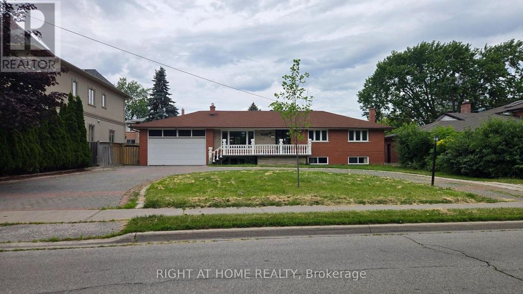 20 May Avenue, Richmond Hill (north Richvale)