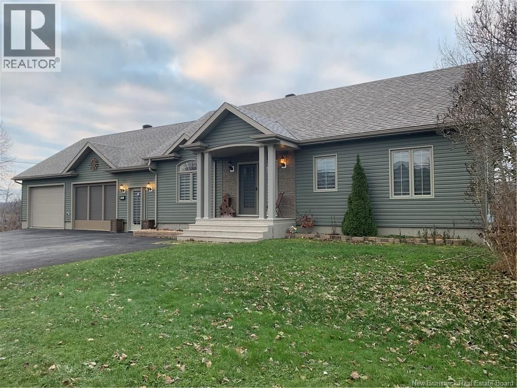 18 Rue Principale, Sainte-Anne-De-Madawaska