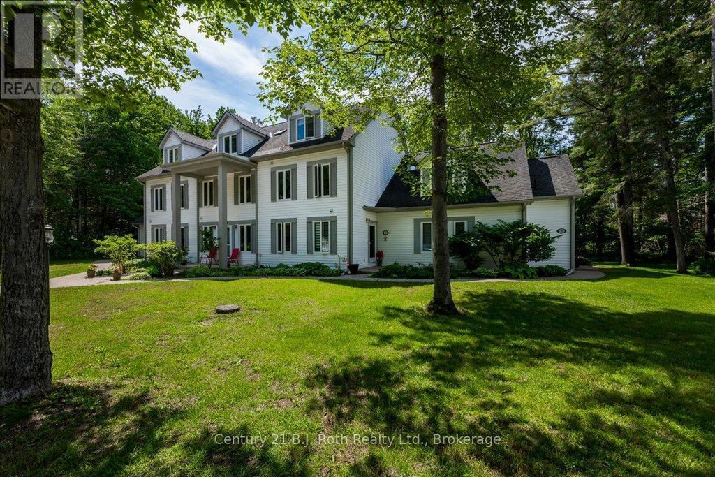 B7 - 22 Wasaga Woods Circle, Wasaga Beach