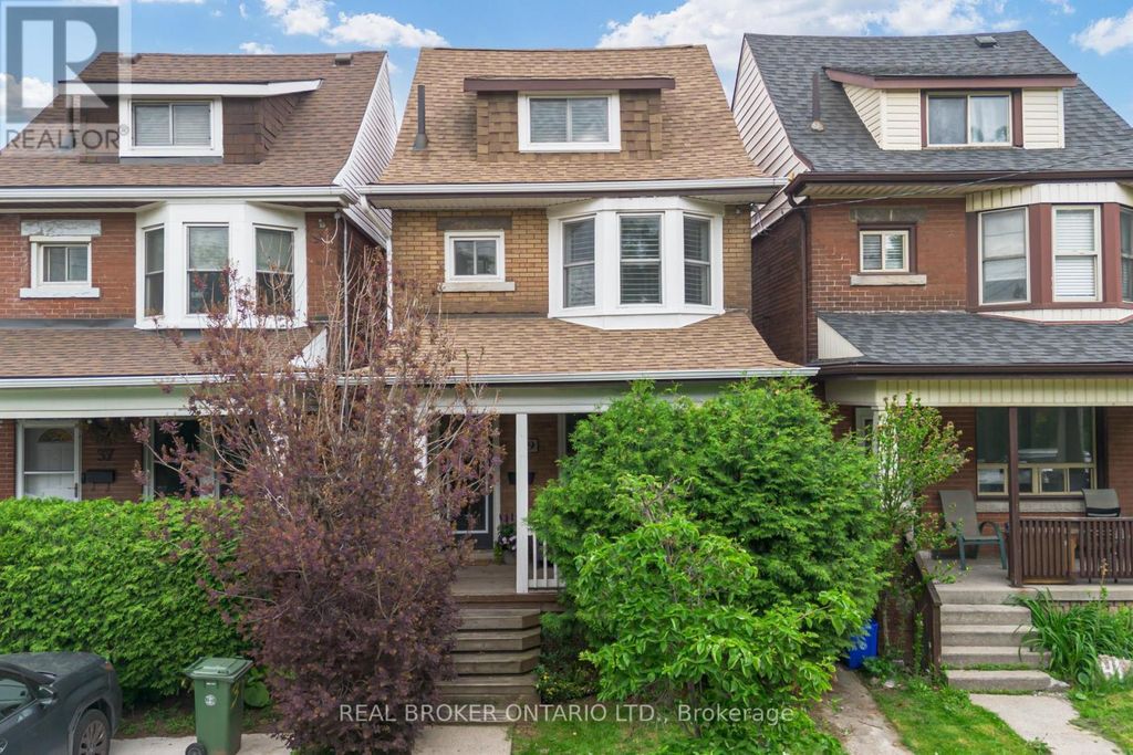 39 East Bend Avenue S, Hamilton (stipley)