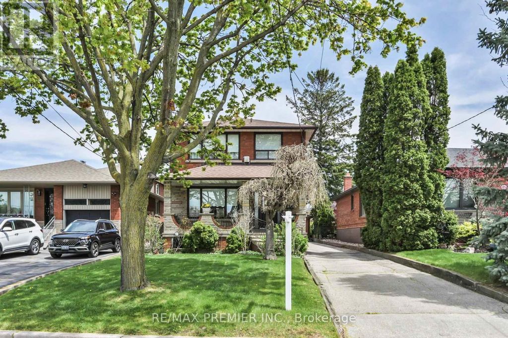 81 Macleod Street, Toronto (maple Leaf)