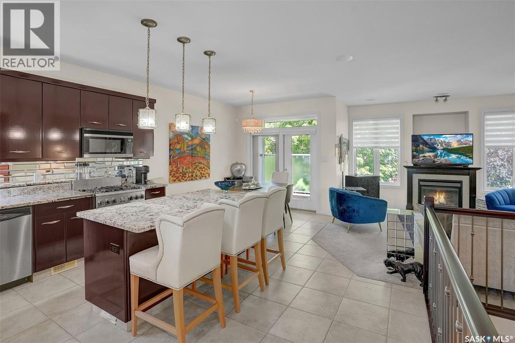 10220 Wascana Estates, Regina