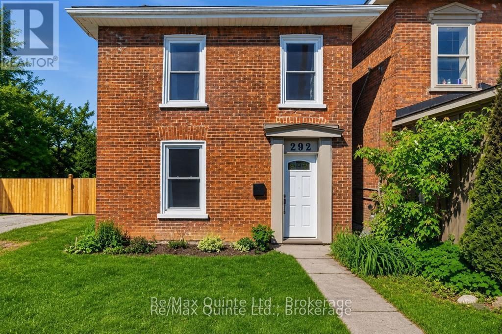 292 Coleman Street, Belleville (belleville Ward)