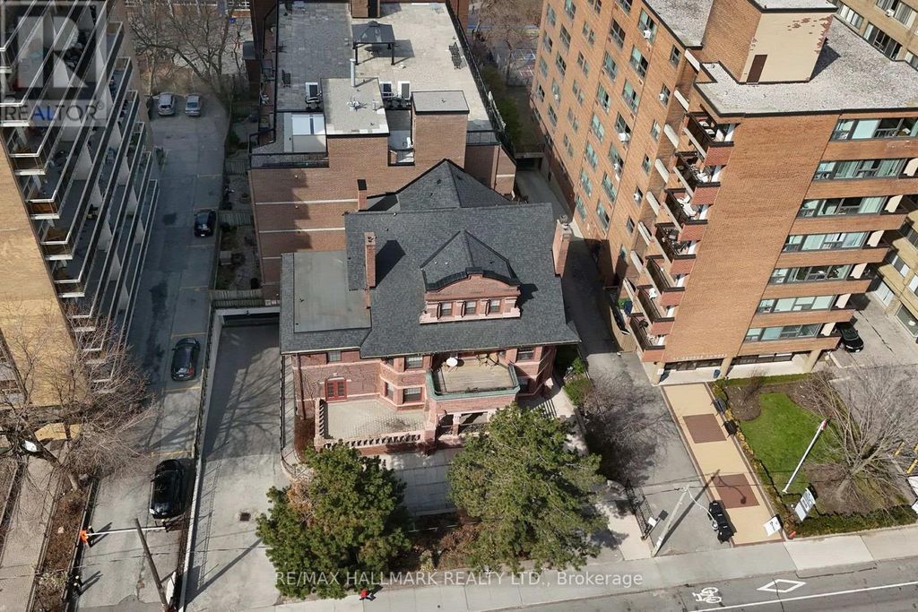106 - 212 St. George Street, Toronto (annex)