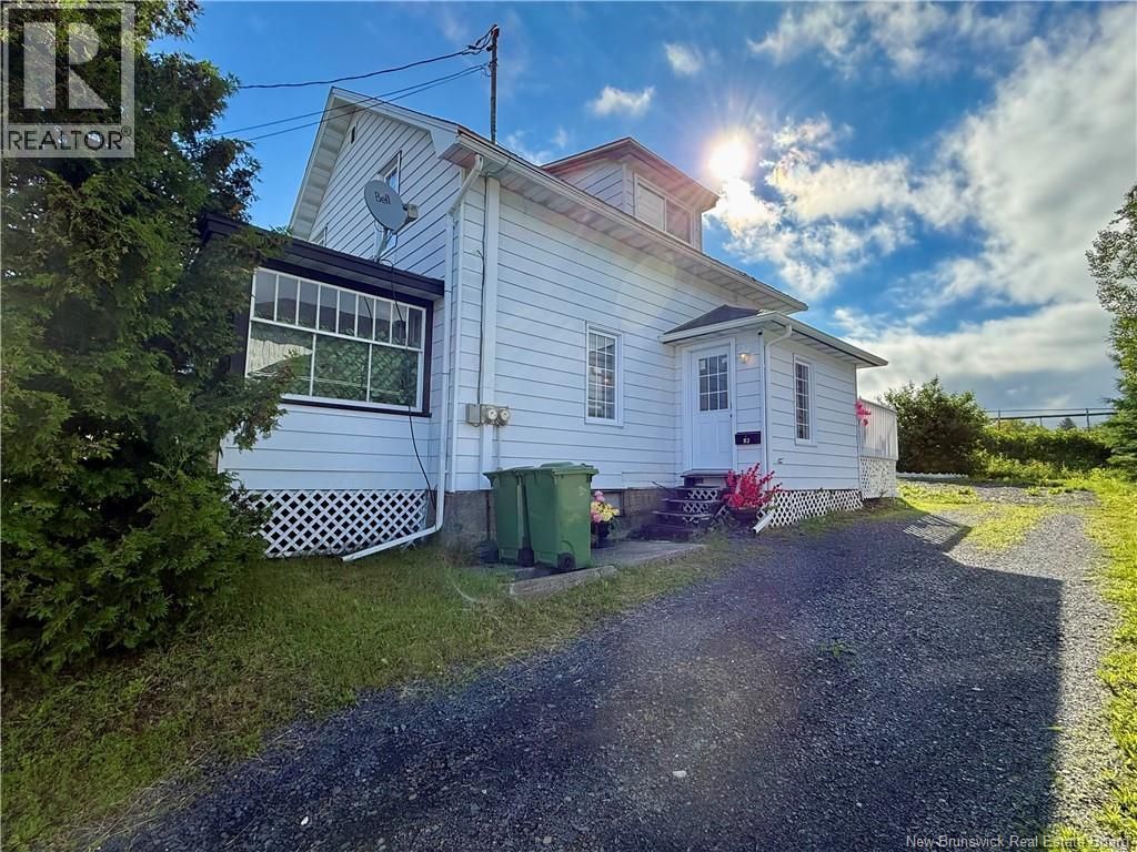 93 39e Avenue, Edmundston
