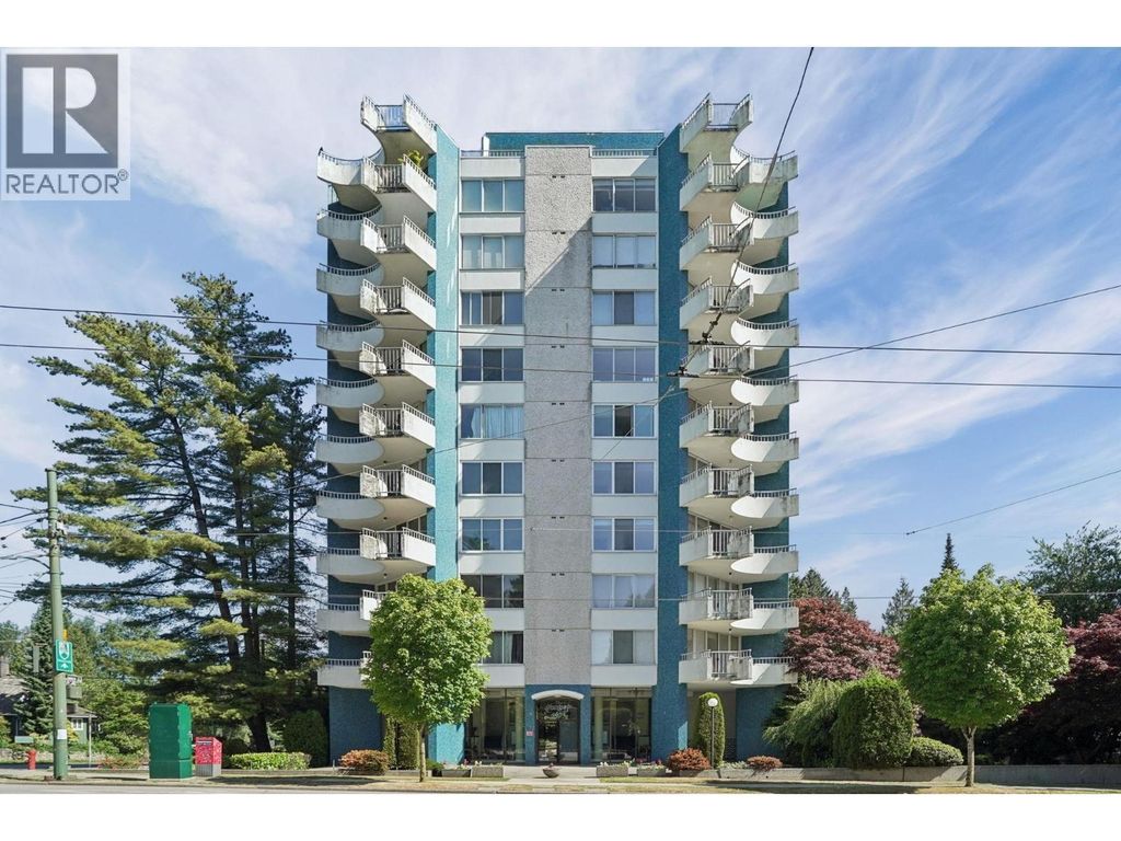 201 4691 W 10th Avenue, Vancouver
