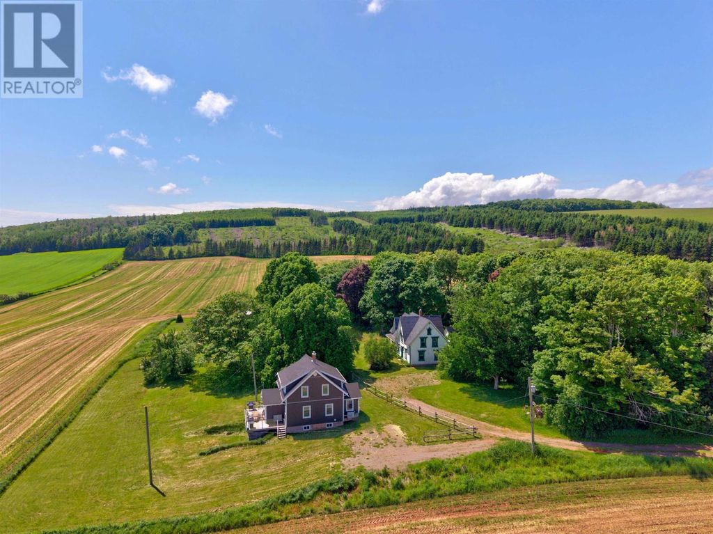 662-664 Long River Road, Long River