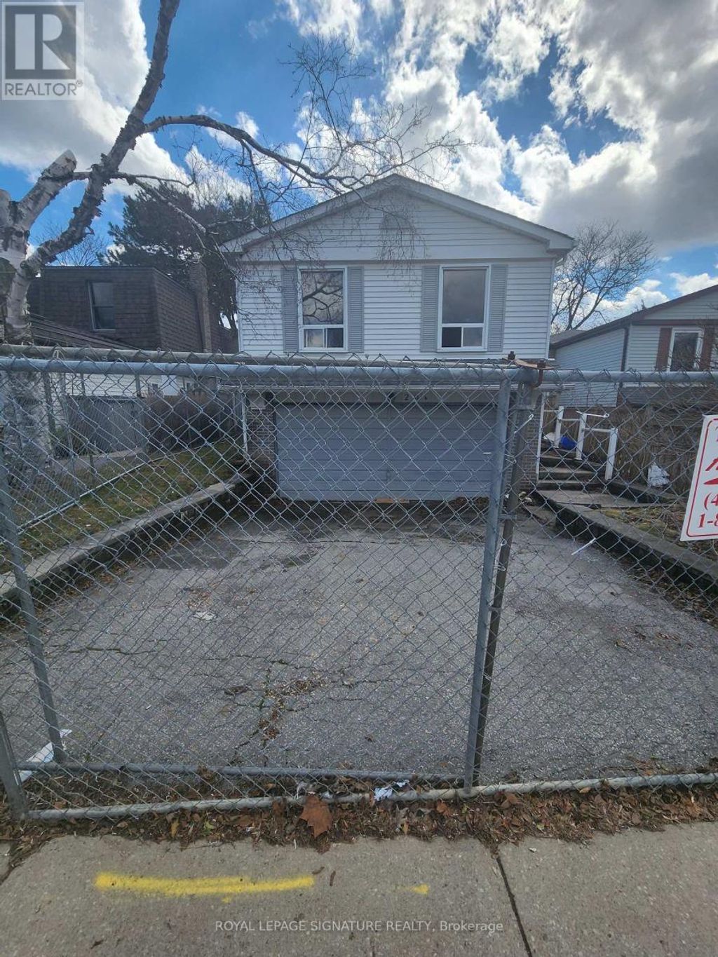 29 Lillooet Crescent, Richmond Hill (north Richvale)
