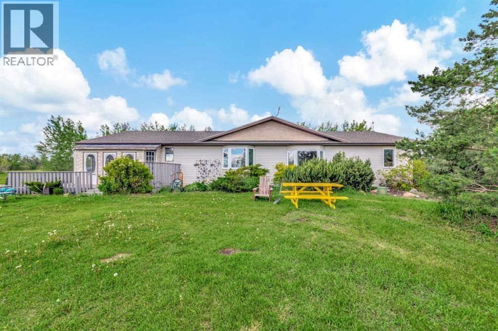 Pt Se 17-49-27-w3, Rural