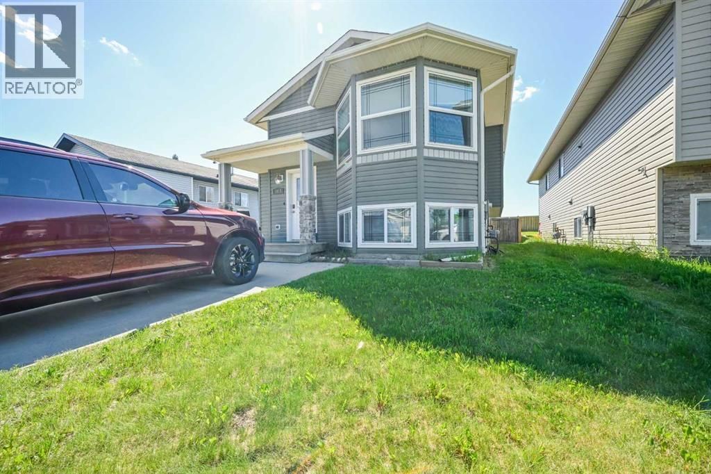 7018 90 Street, Grande Prairie