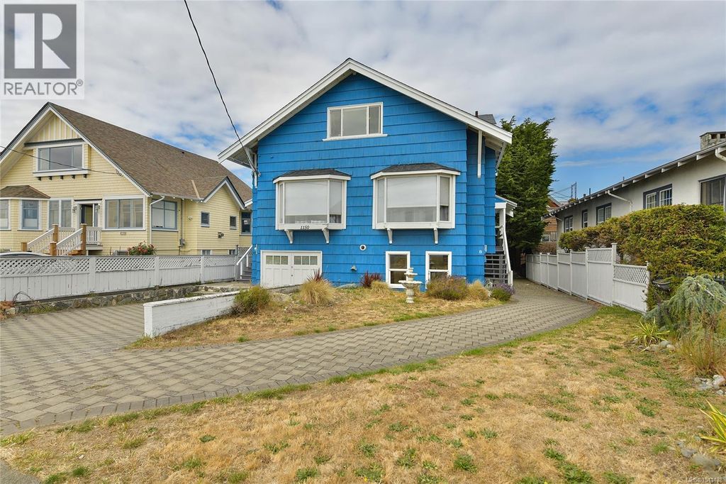 1150 Dallas Rd, Victoria