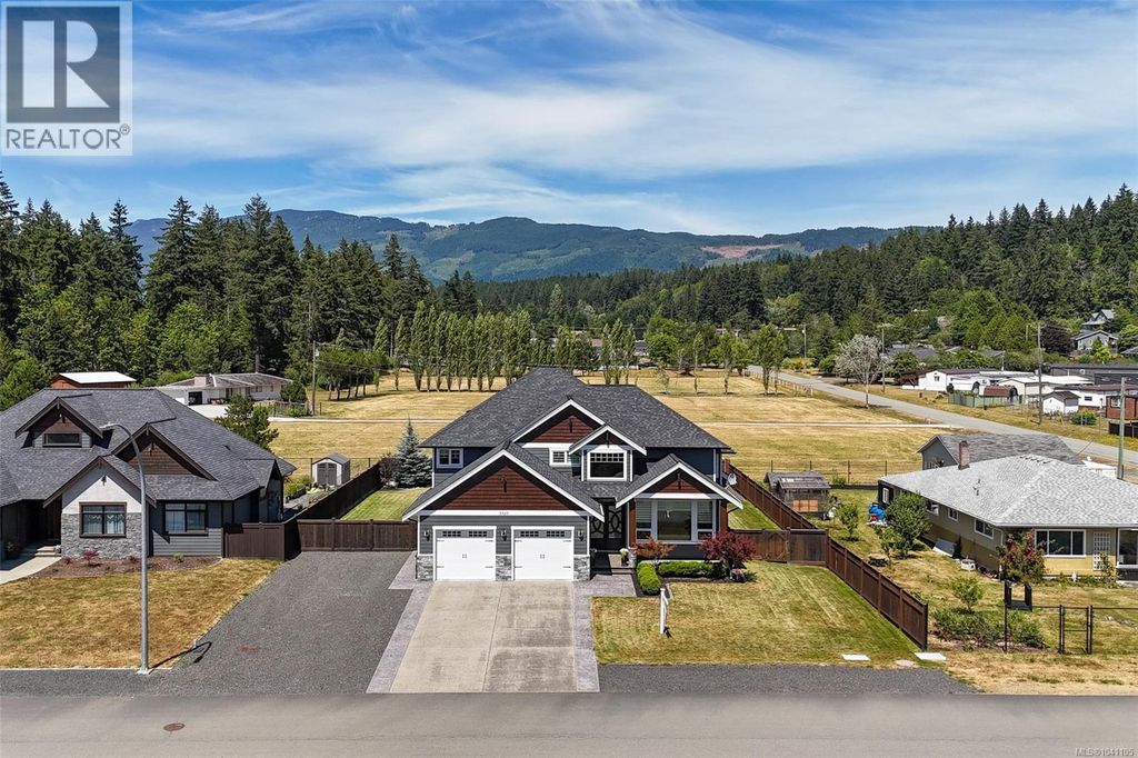 5327 Otter Pl, Port Alberni