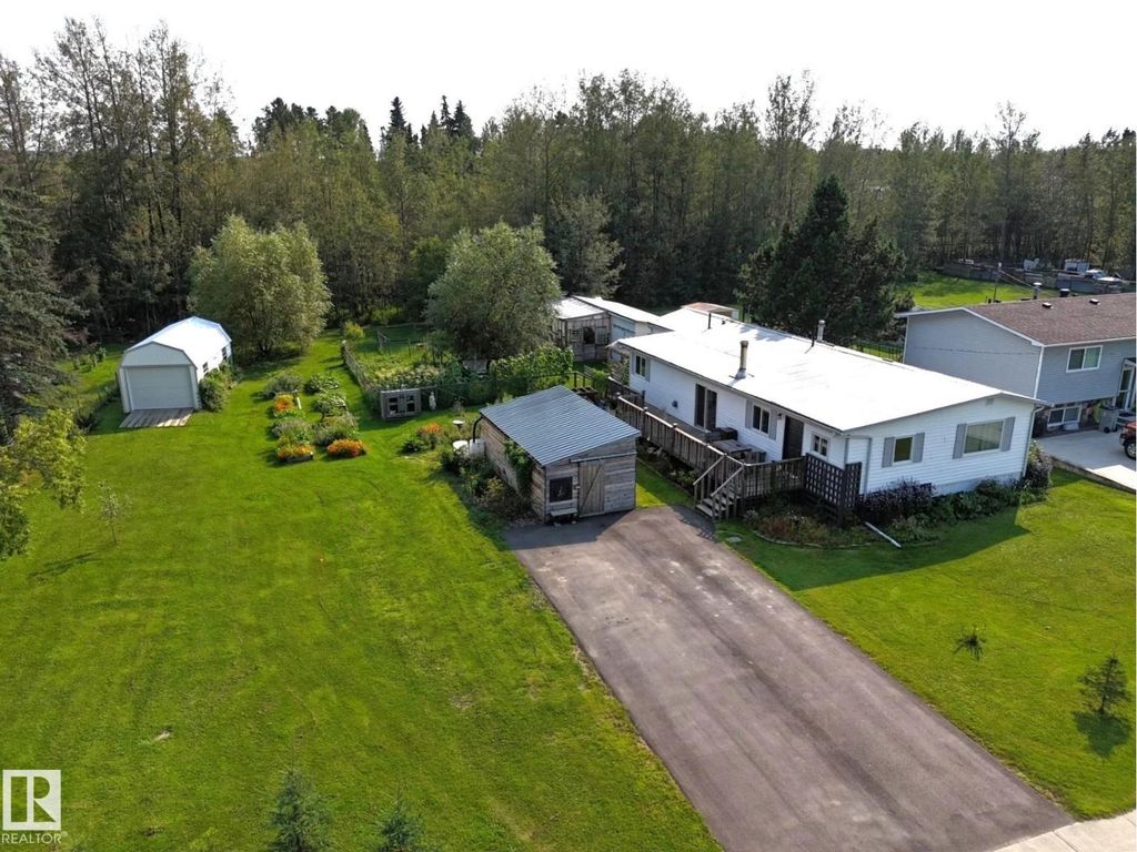 4707 54 Av, Wildwood