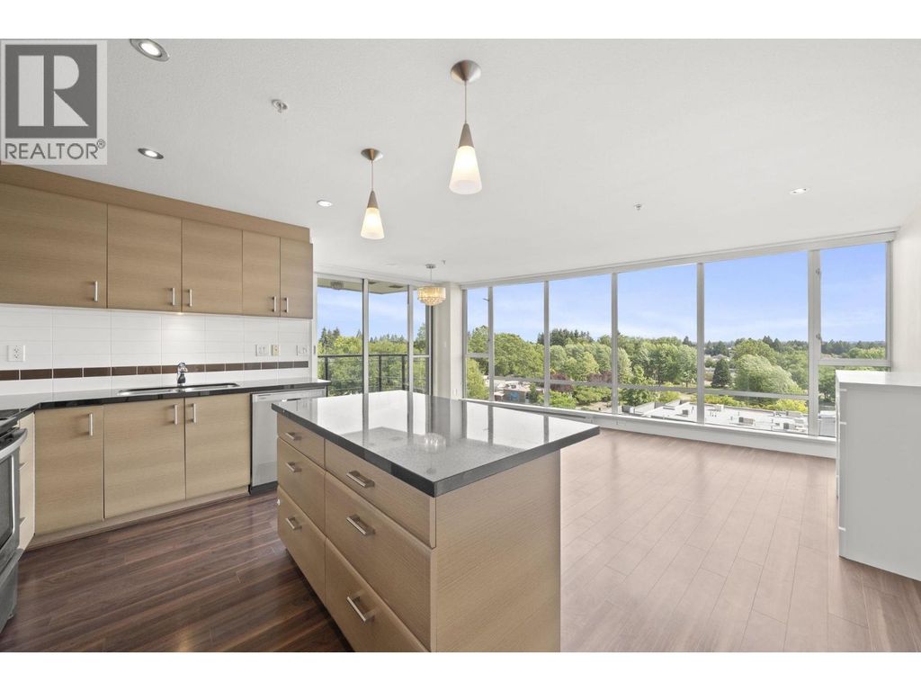 701 12079 Harris Road, Pitt Meadows